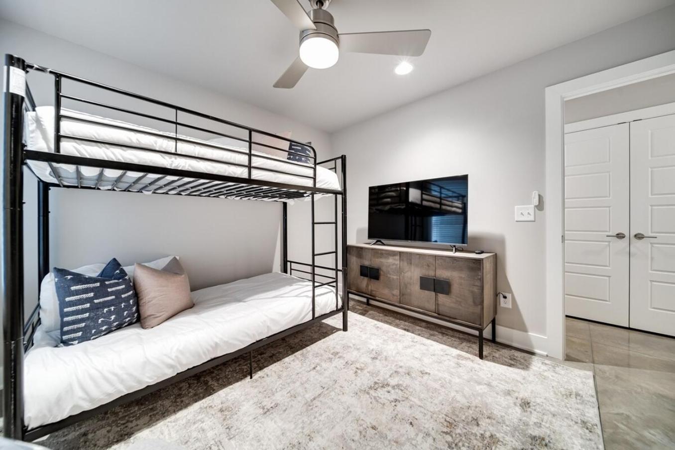 Sojourners Haven - 2 Mi To Downtown & Broadway Villa Нашвил Екстериор снимка